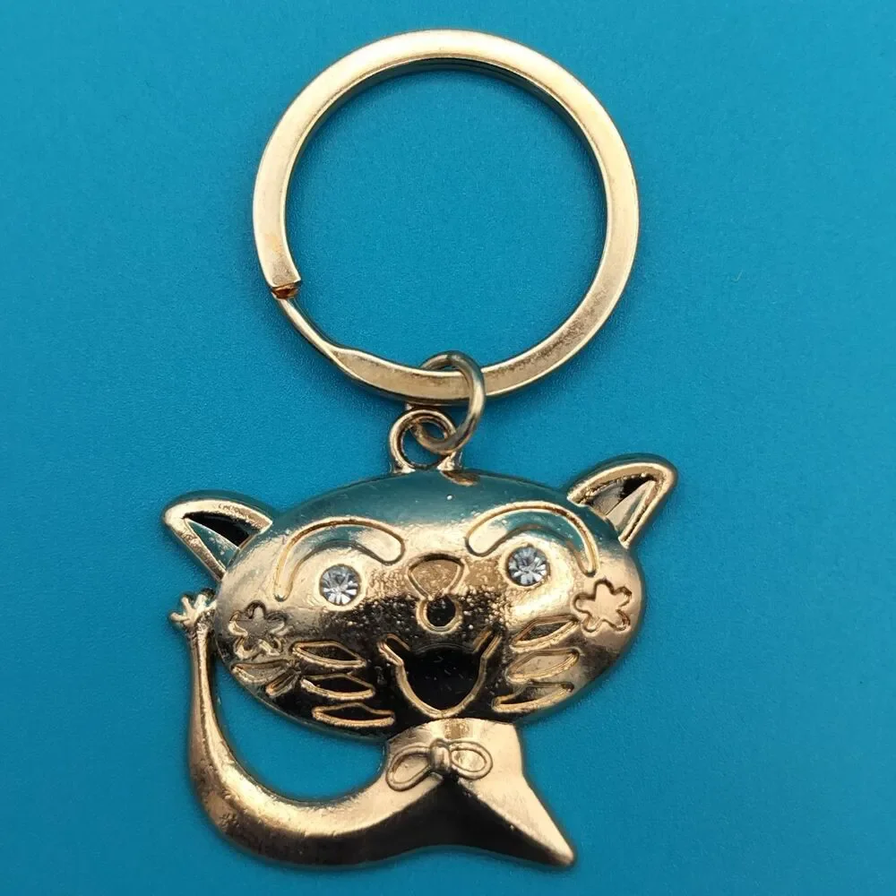 Cat Waving Gold Tone Key Ring Keychain Jeweled Eyes